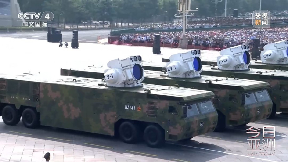 Chinese military's anti drone system 'iron triangle' appears at parade ground